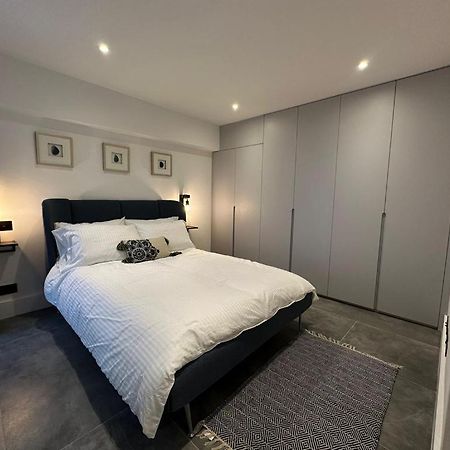 Two Bedroom House In Kilburn Лондон Экстерьер фото